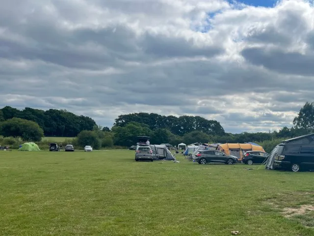 More campers in the paddocks